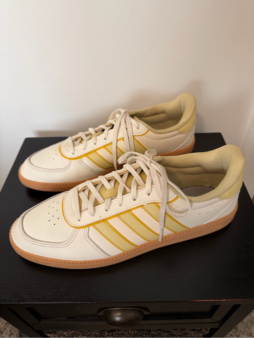 adidas Women's Low-Top Cream & Yellow Classic Sneakers